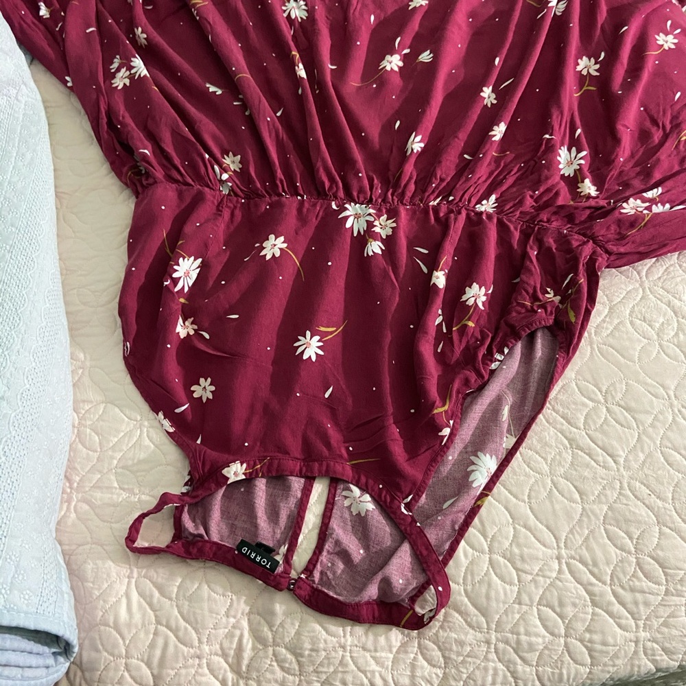 Dress - Picture 4 of 6